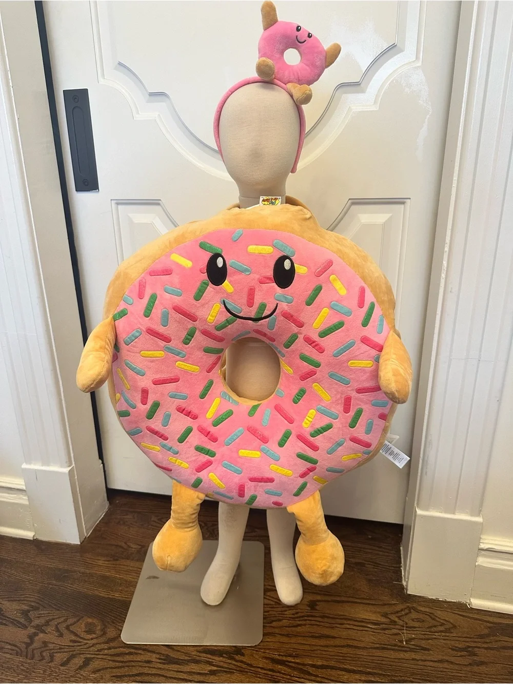 Plush Pink Sprinkle Donut Halloween Costume for Kids Frosted 7-12 years NEW 🍩